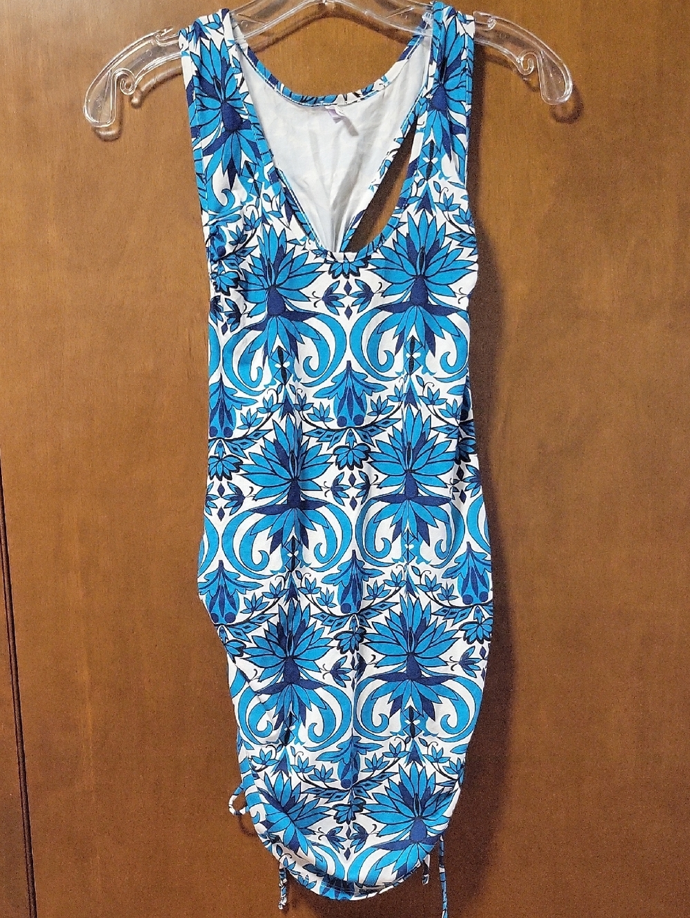 A. Che Turqouise SleevelessDress Cover Up S
